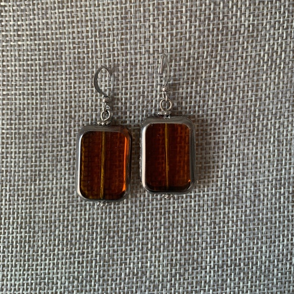 Bundle of 4 Fashion Dangle Earrings - Picture 8 of 9